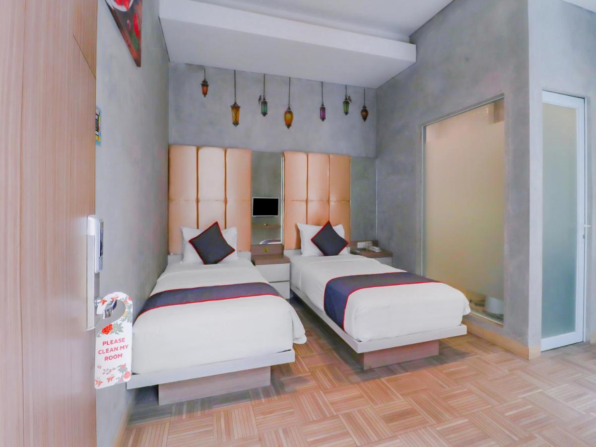 Hotel Super Oyo Collection O 31 The Batik Bed And Coffee Bandung Exteriér fotografie